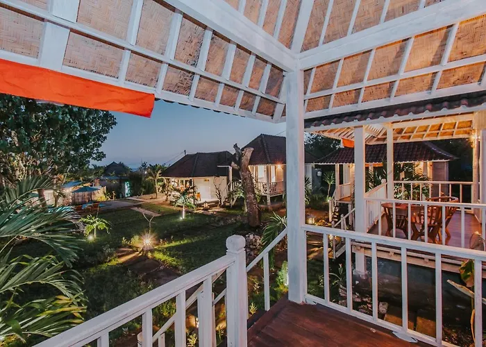 Paluh Huts Hotel Nusa Lembongan