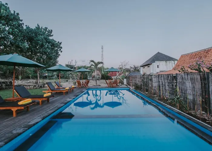 Paluh Huts 3* Nusa Lembongan