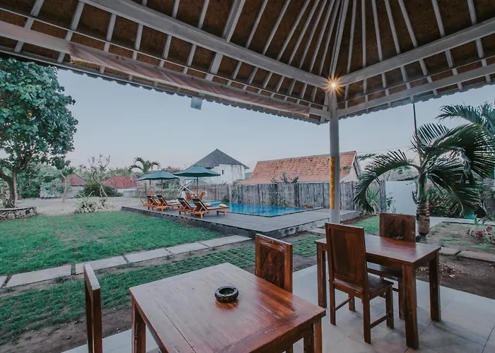 Paluh Huts 3*
