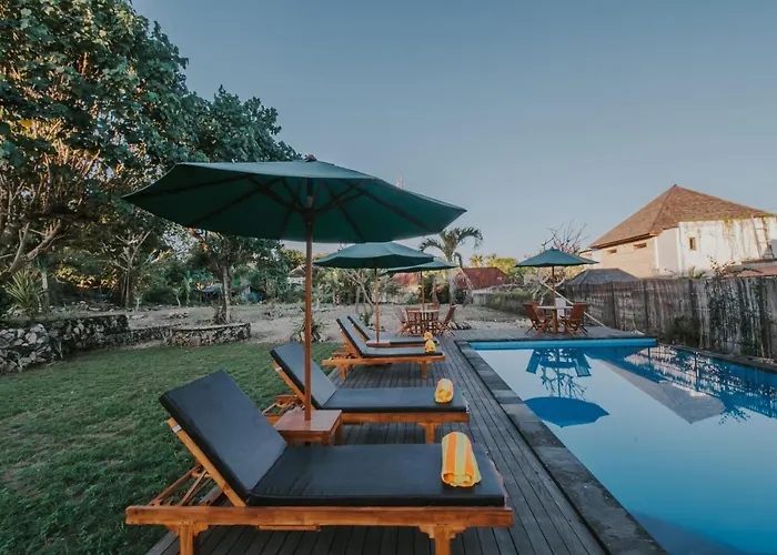 Hotel Paluh Huts Nusa Lembongan